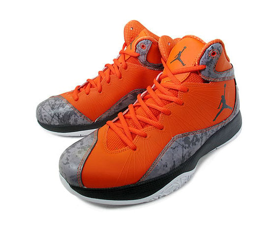 Air Jordan 2011 A Flight - Team Orange/Anthracite/White - Another Look