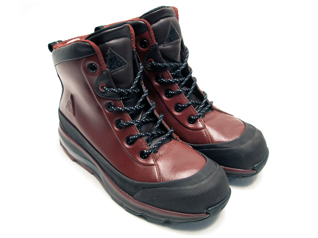 nike acg conquer boots