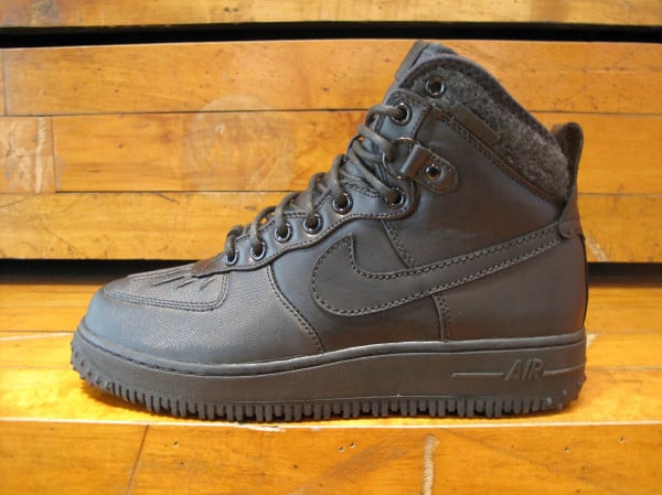 black air force 1 duckboot