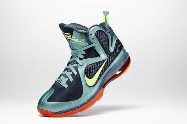 Nike LeBron 9 Cannon Official Images