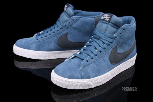 nike sb blazer blue