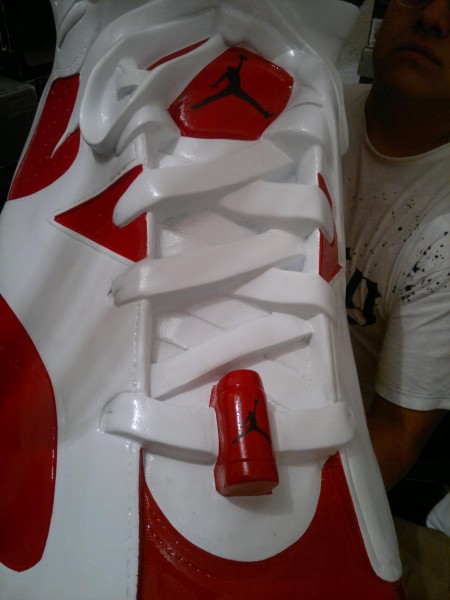 air-jordan-6-carmine-fiber-glass-sculpture-12