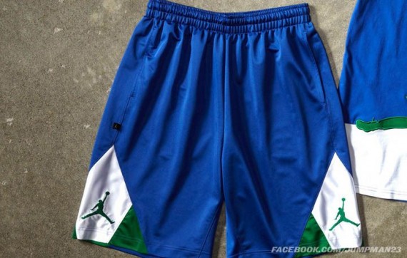 jordan-brand-holiday-2011-apparel-collection-21