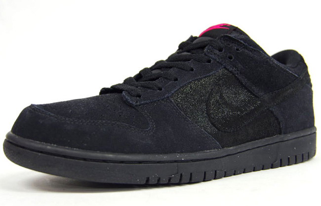 nike-womens-dunk-low-black-pink-1