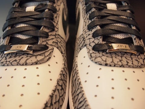 nike-air-force-1-bespoke-supreme-sb-3