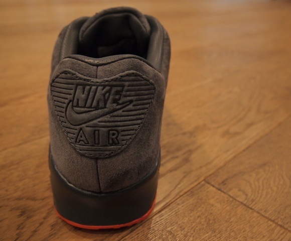 nike-air-max-90-vac-tech-greyorange-2