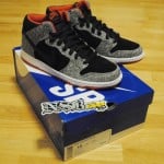 nike-sb-dunk-mid-supreme-sb-customs-by-cemeterydrive-7