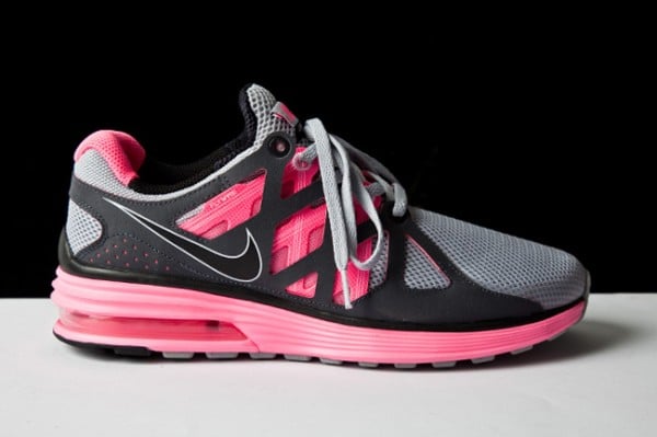 nike-womens-lunarmax2-3