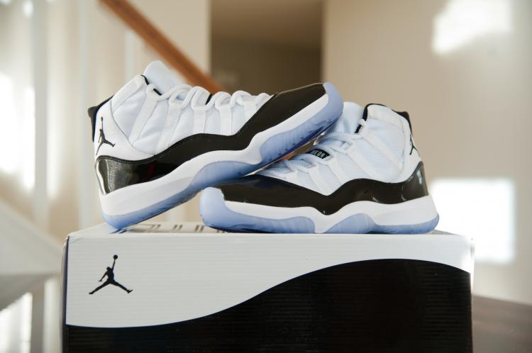 Air Jordan XI Retro "Concord" - Another Look