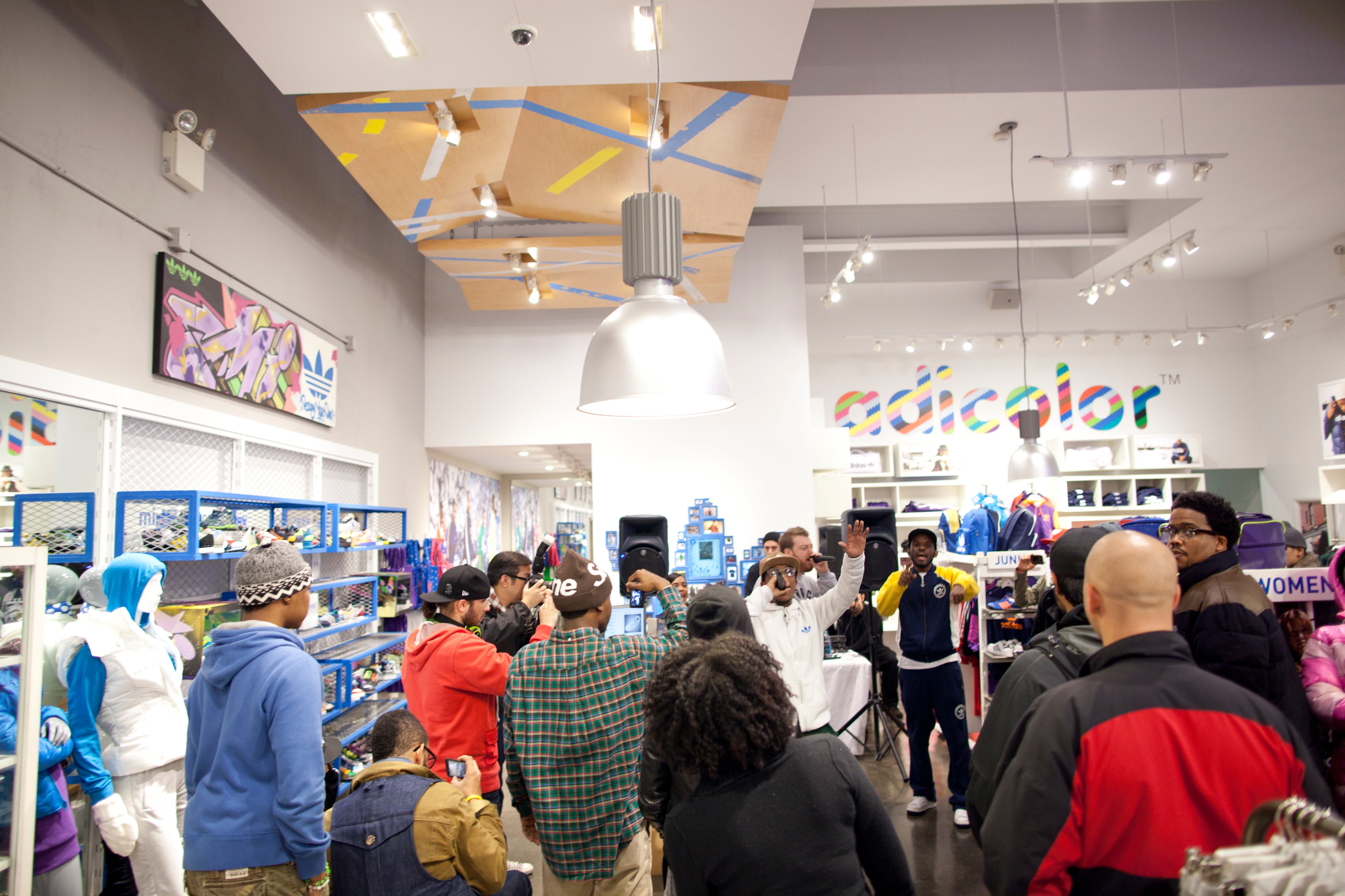 genvivia yeezy windbreaker