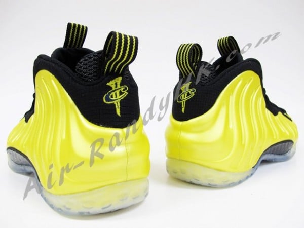 Nike Air Foamposite One Golden State - New Images