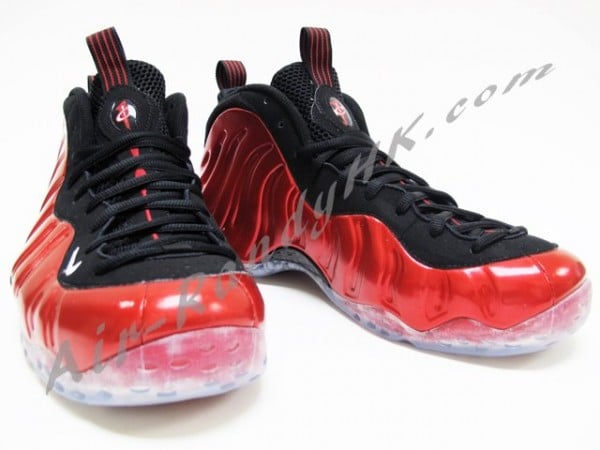 Nike Air Foamposite One Metallic Red - New Images