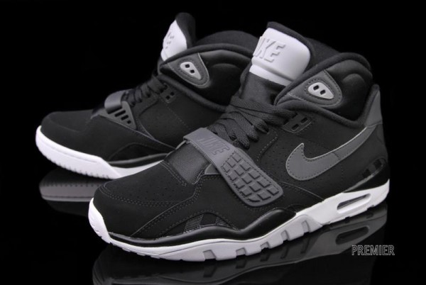 Nike Air Trainer SC II 'Black Nubuck' - Now Available
