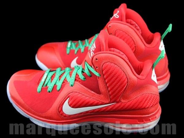 Nike LeBron 9 Christmas - New Images