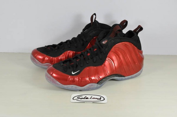 nike-air-foamposite-one-metallic-red-8