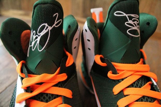 nike-lebron-9-university-of-miami-new-images-4