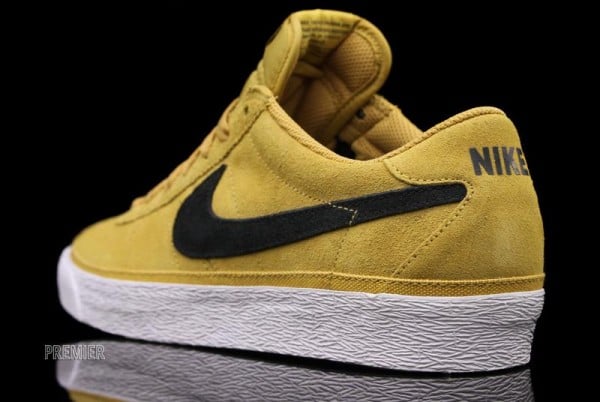 nike-sb-zoom-bruin-golden-straw-now-available-4