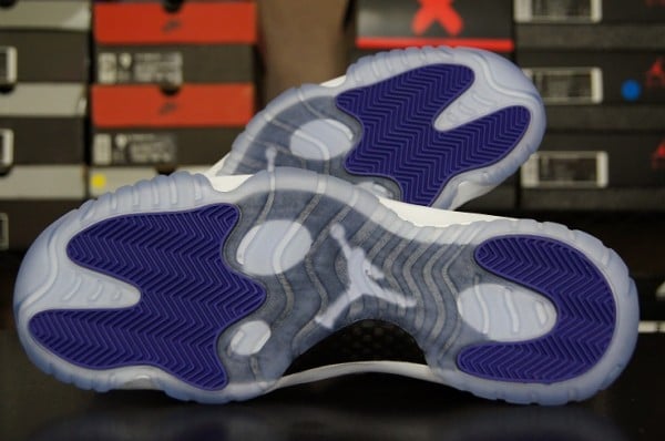 Air-Jordan-XI-(11)-Retro-'Concord'-Review-&-Giveaway-4