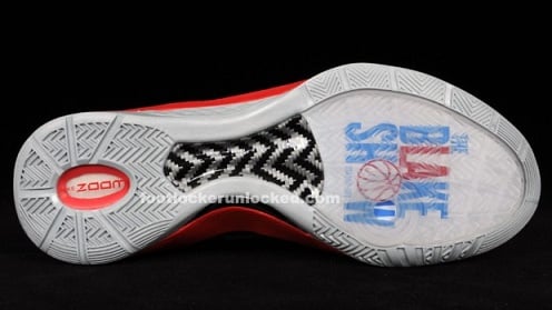 Nike Hyperdunk 2011 Supreme The Blake Show - Available Now