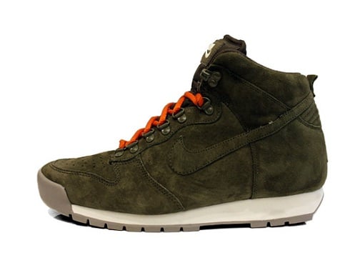 Nike Lava Dunk High - Spring 2012