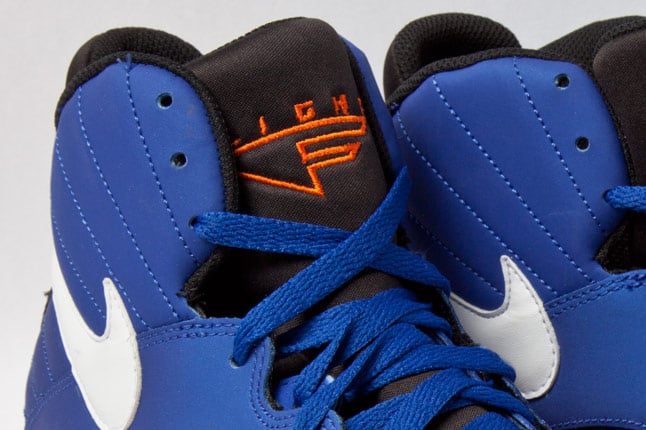 nike-air-flight-maestro-plus-knicks-4