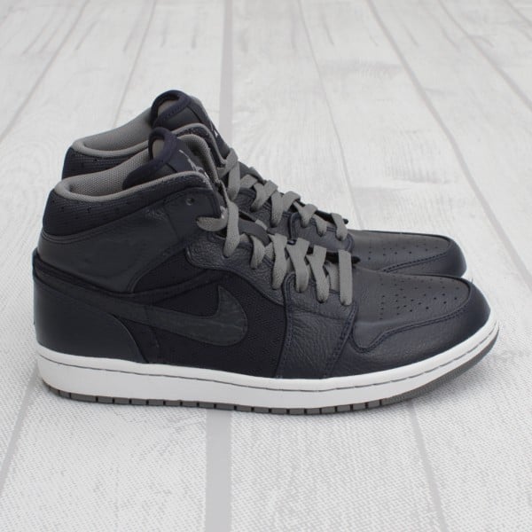 Air Jordan 1 Phat High 'Obsidian' - Now Available