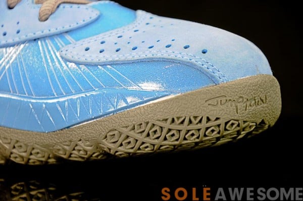 Air Jordan 2012 'UNC' - Detailed Look