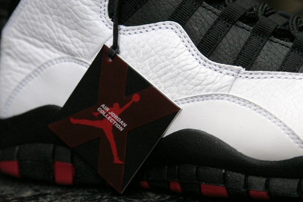 Air Jordan X (10) 'Chicago' - New Images