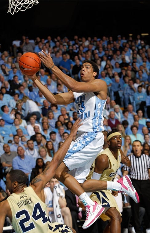 Jordan CP3.V - Coaches vs. Cancer PE