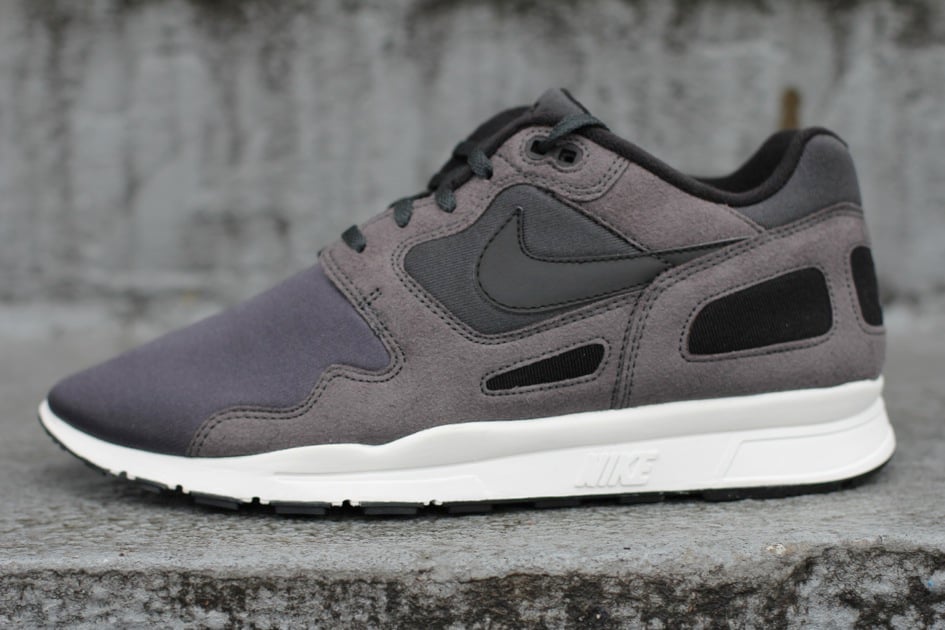 Nike Air Flow ‘Anthracite’ – Now Available