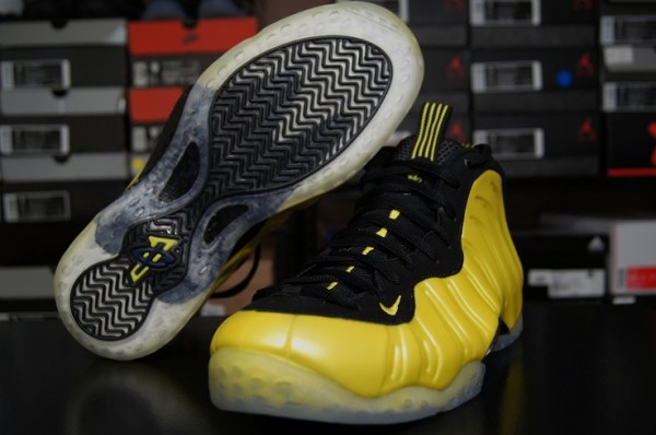 Nike-Air-Foamposite-One-'Electrolime'-aka-'Golden-State'-New-Detailed-Images-9