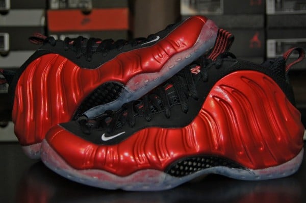 Nike-Air-Foamposite-One-'Metallic-Red'-New-Detailed-Images-1
