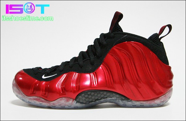 Nike Air Foamposite One 'Varsity Red' - More Images