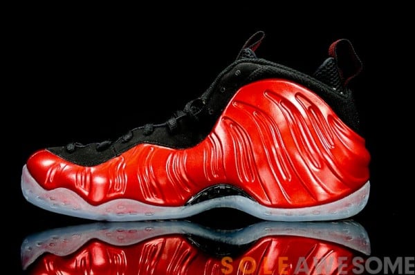 Nike Air Foamposite One 'Varsity Red' - New Images