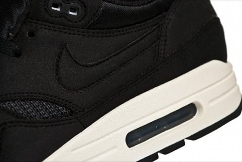 Nike Air Max 1 - Black/Sail