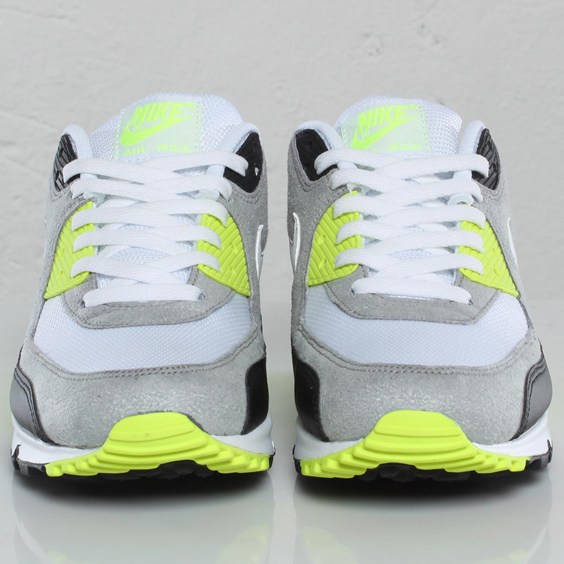 Nike Air Max 90 'Volt' - Now Available