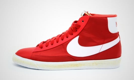 Nike Blazer High Nylon VNTG ‘Varsity Red’ – Now Available