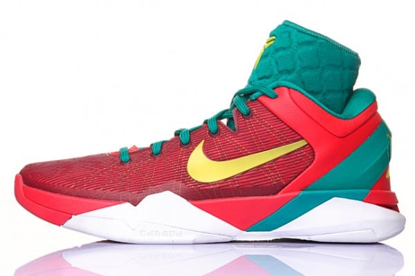 Nike Kobe VII System Supreme 'Year Of The Dragon' - Detailed Look