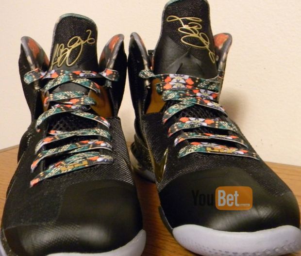 Nike LeBron 9 'Watch The Throne' Available on ebay