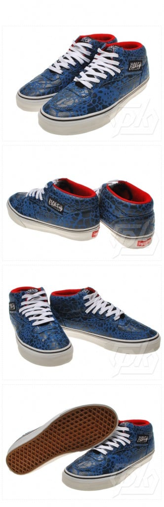 Supreme x Vans Half Cab 'Blue Giraffe' - First Look