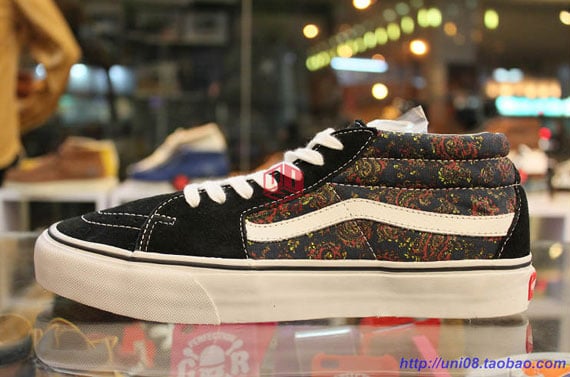 Supreme x Vans 'Paisley Pack' - Spring 2012