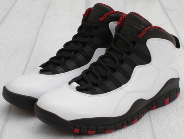 Air Jordan X (10) 'Chicago' - One Last Look