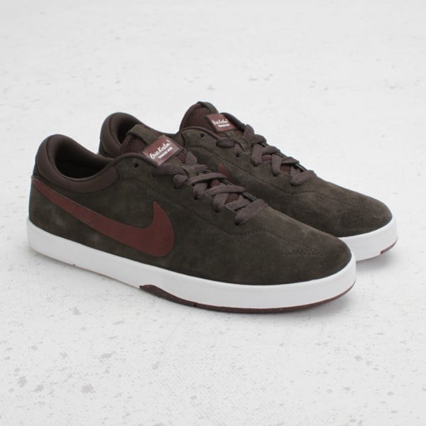 Nike SB Eric Koston 'Tar/New Redwood' - Now Available