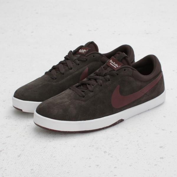 Nike SB Eric Koston 'Tar/New Redwood' - Now Available