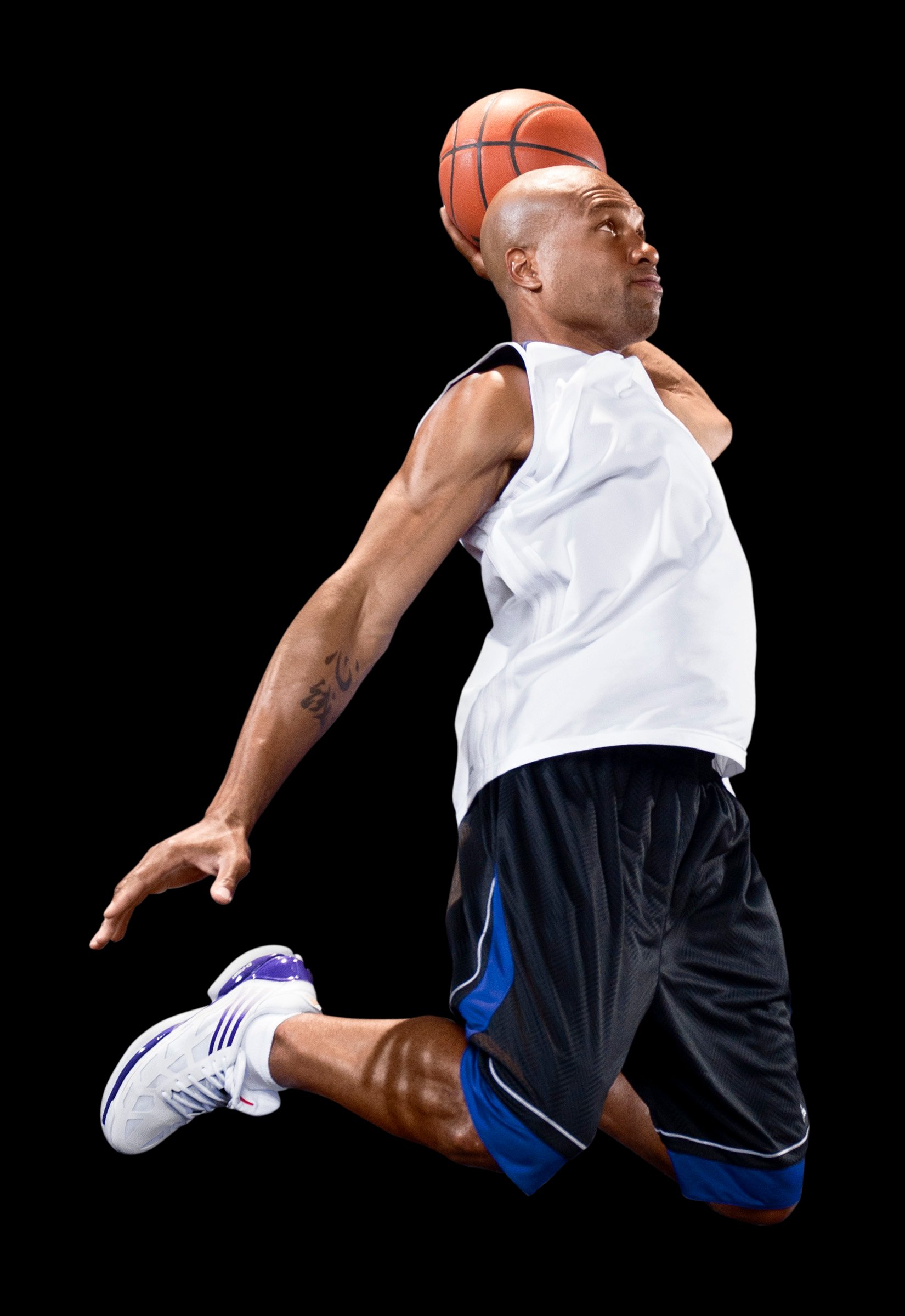 Video: Derek Fisher - What's In The Bag?