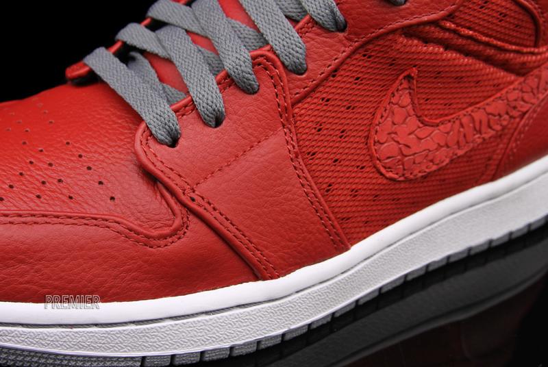 Air Jordan 1 Phat 'Varsity Red' - Now Available