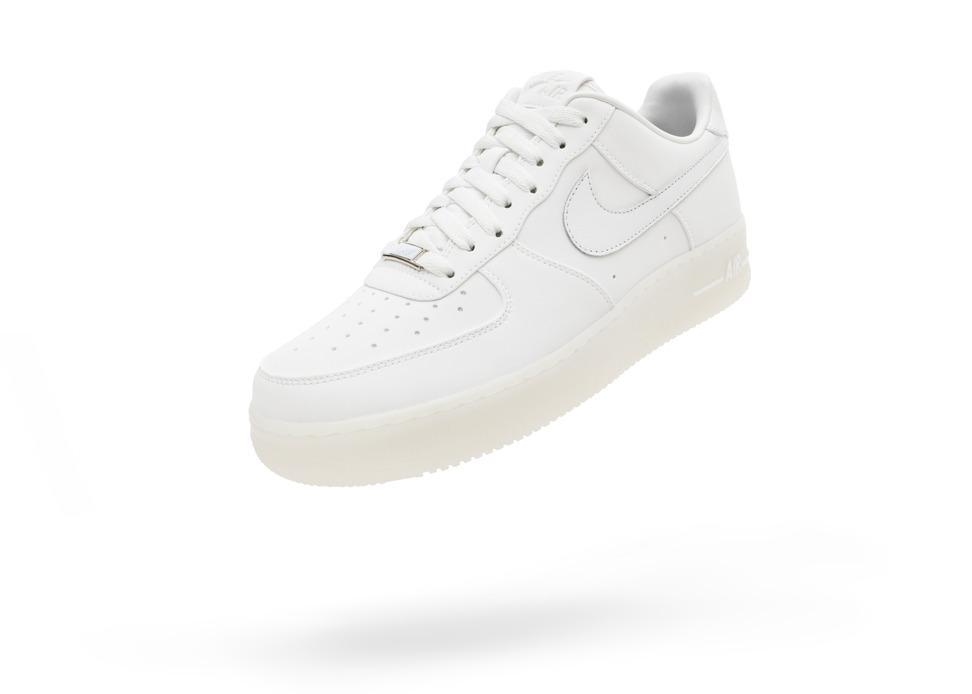 Nike Air Force 1 XXX Pearl Collection