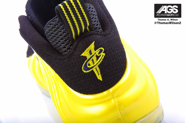 Nike Air Foamposite One 'Electrolime' - Detailed Look