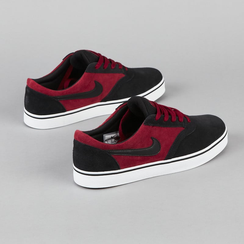 Nike SB Vulc Rod 'Team Red/Black' - Now Available