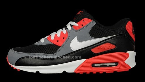 Nike Air Max 90 "Reverse Infrared" - Available Now